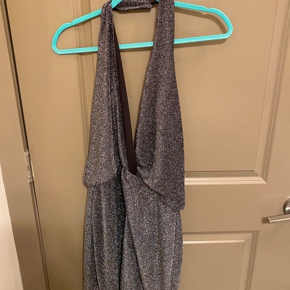 Tobi Dresses & Skirts - Tobi Sparkly Dress